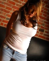 Cosmid - 03-lisa-davidson-white-tank-top-dsc-0003