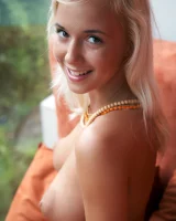 Errotica Archives - 64-emma_s04_0064_l